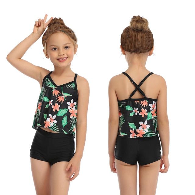 Flattering Tankini Set — Women's Two Piece Bathing Suit